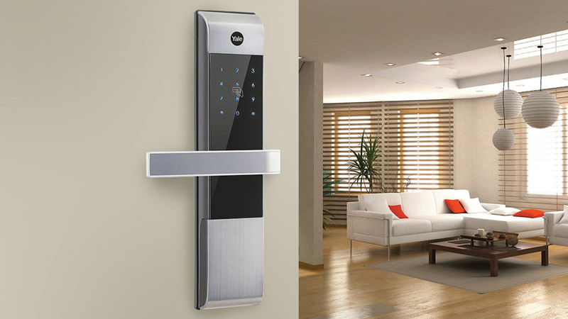 Electronic combination door deals lock