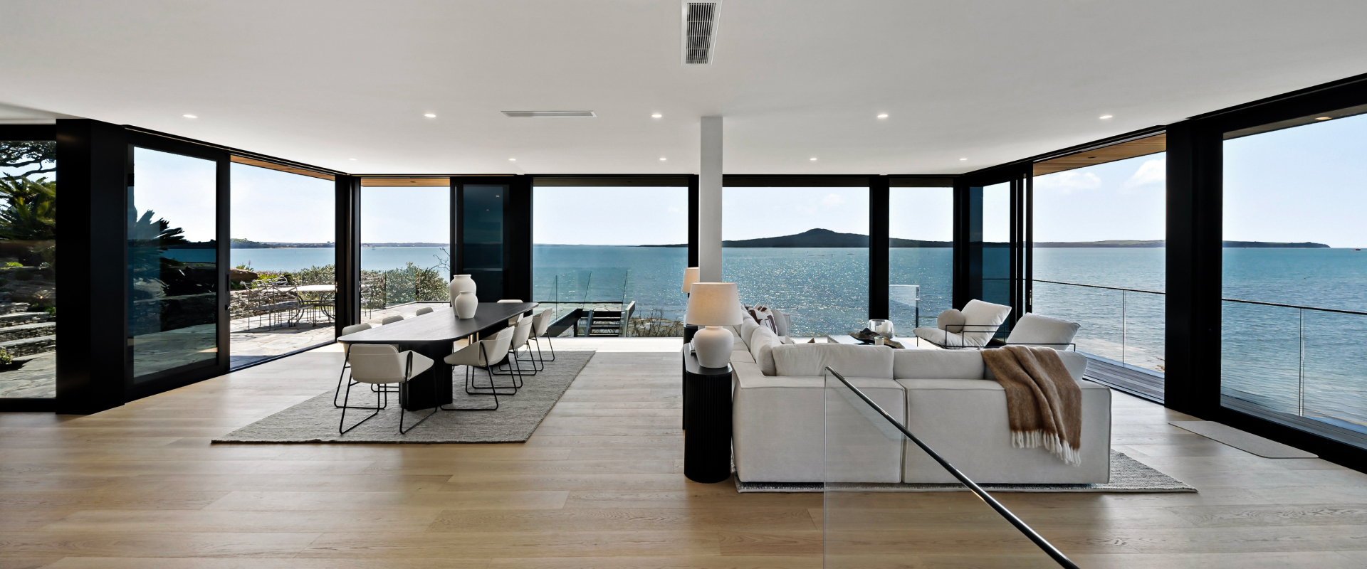 interior view of aluminium windows to ocean