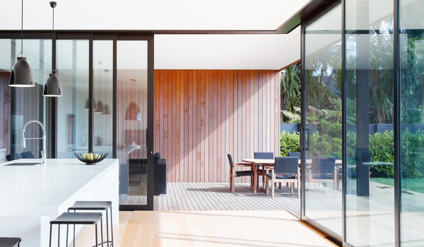 Aluminium stacking doors